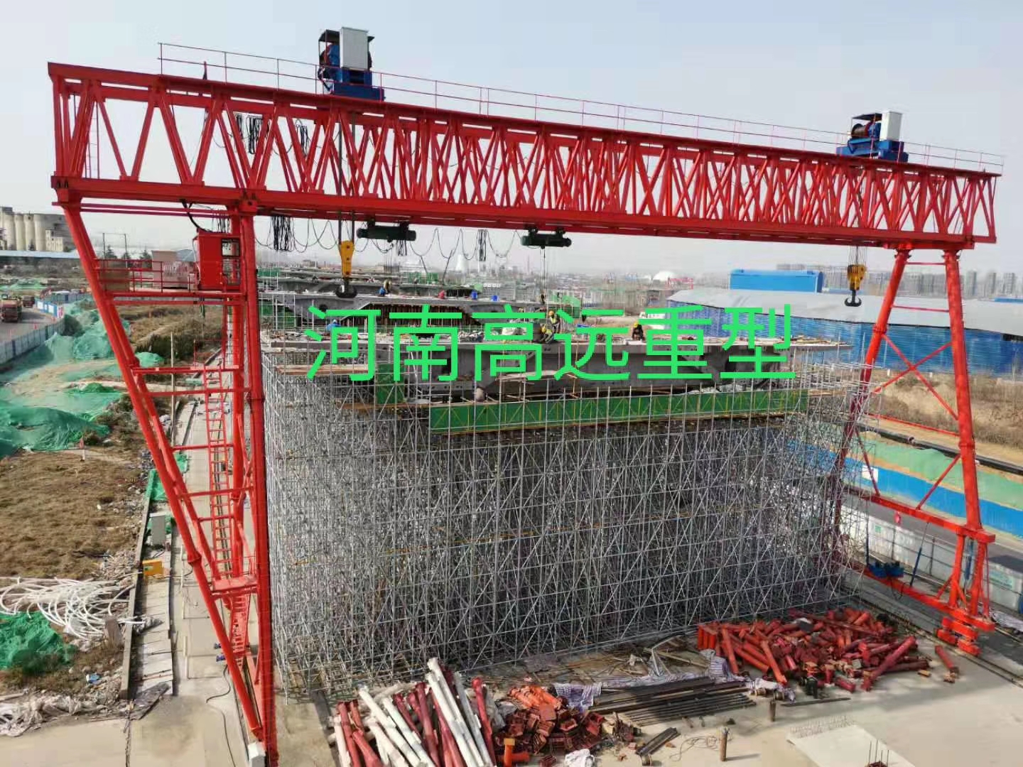 重慶勝和建筑工程有限公司拉薩提布崗項目，采購我廠ME60+60T-36M-9M-2臺，10T-36M-9M-4臺龍門吊